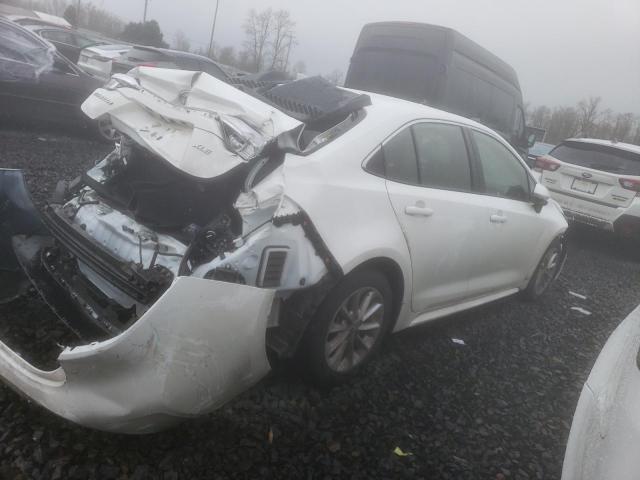 Image 3 of 2022 TOYOTA COROLLA XLE 2022 with VIN JTDFPMAE8N3031624
