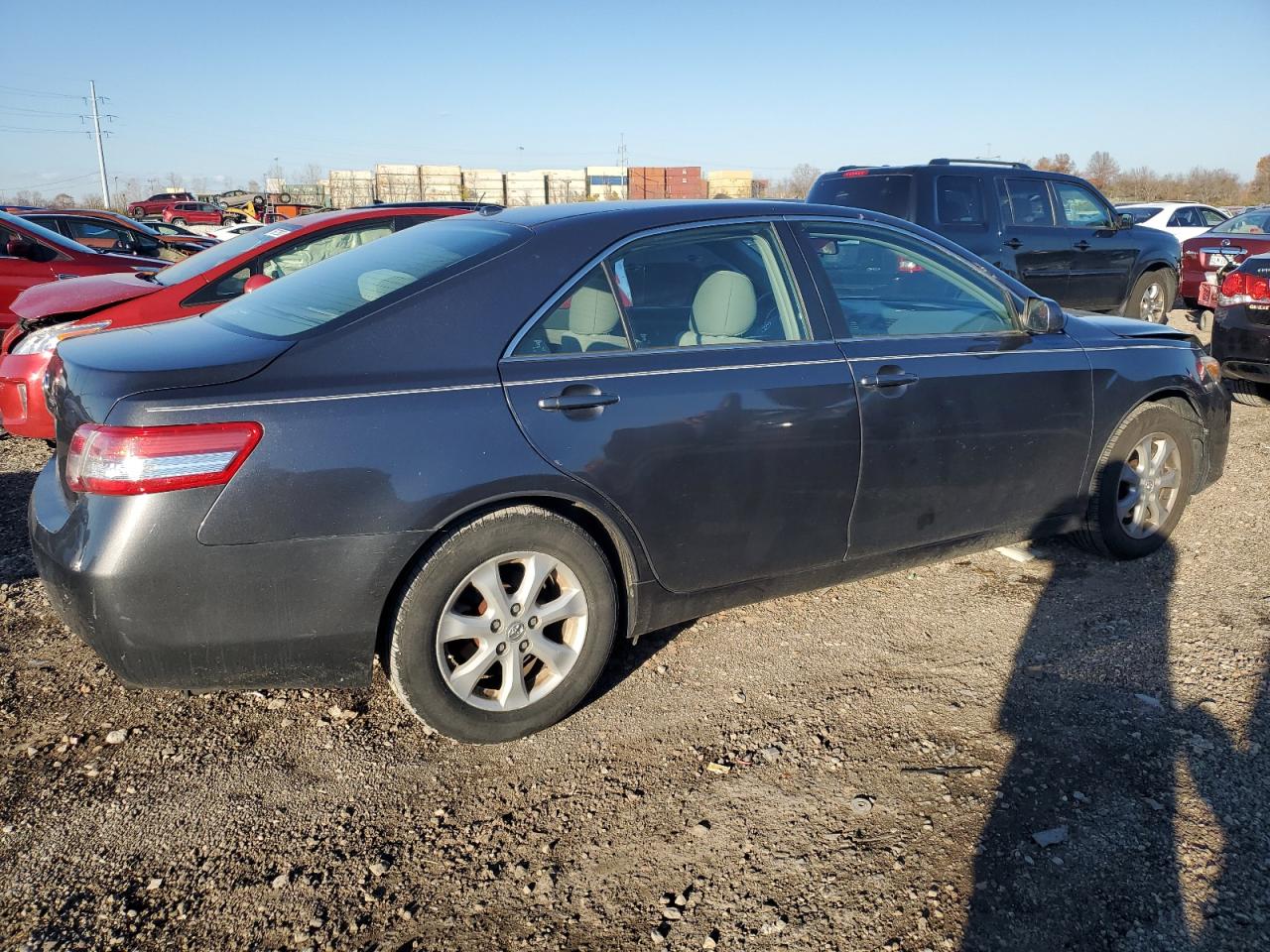 Image 3 of 2011 TOYOTA CAMRY BASE 2011 with VIN 4T1BF3EKXBU697512