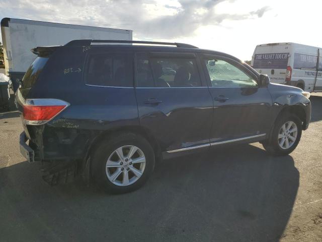 Image 3 of 2012 TOYOTA HIGHLANDER BASE 2012 with VIN 5TDBK3EH9CS147907