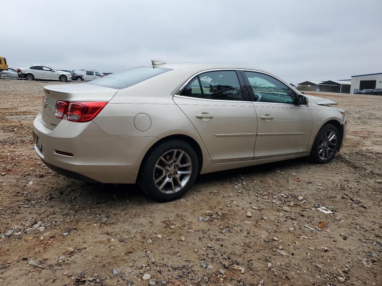 Image 3 of 2015 CHEVROLET MALIBU 1LT 2015 with VIN 1G11C5SL2FF236051
