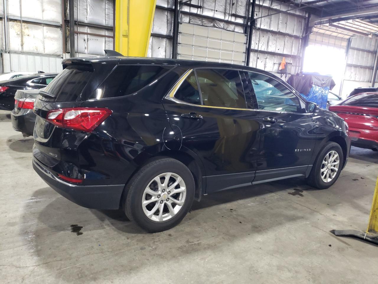 Image 3 of 2020 CHEVROLET EQUINOX LT 2020 with VIN 2GNAXUEV2L6138525