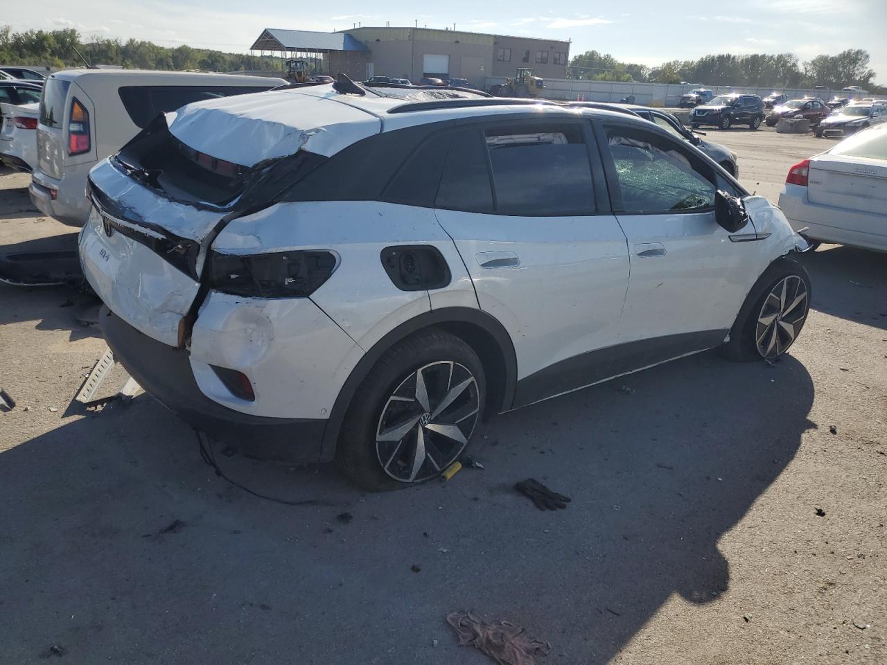 Image 3 of 2023 VOLKSWAGEN ID.4 PRO S 2023 with VIN 1V2VMPE85PC025209