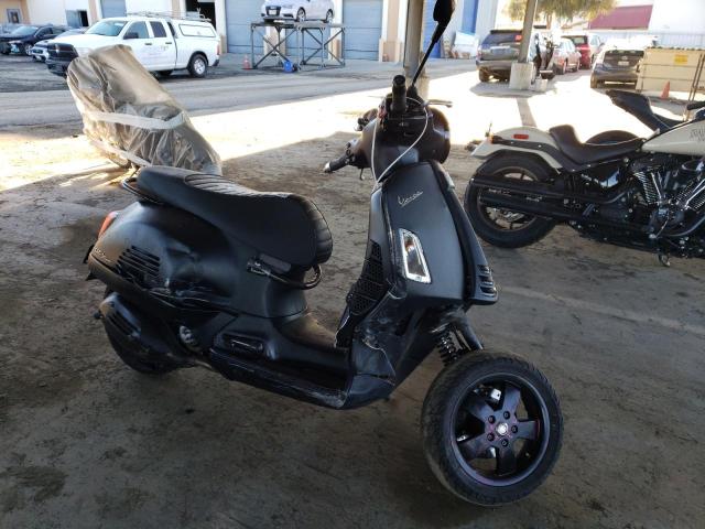 2019 Vespa GTS 2019 image