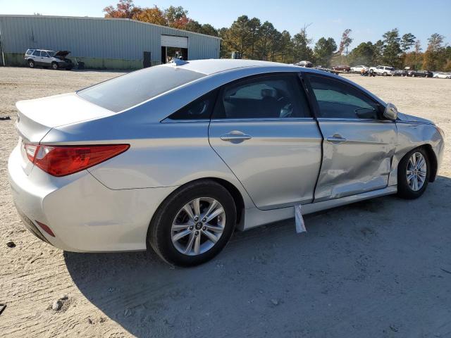 Obraz 3 z 2014 HYUNDAI SONATA GLS 2014 z VIN 5NPEB4AC5EH824912