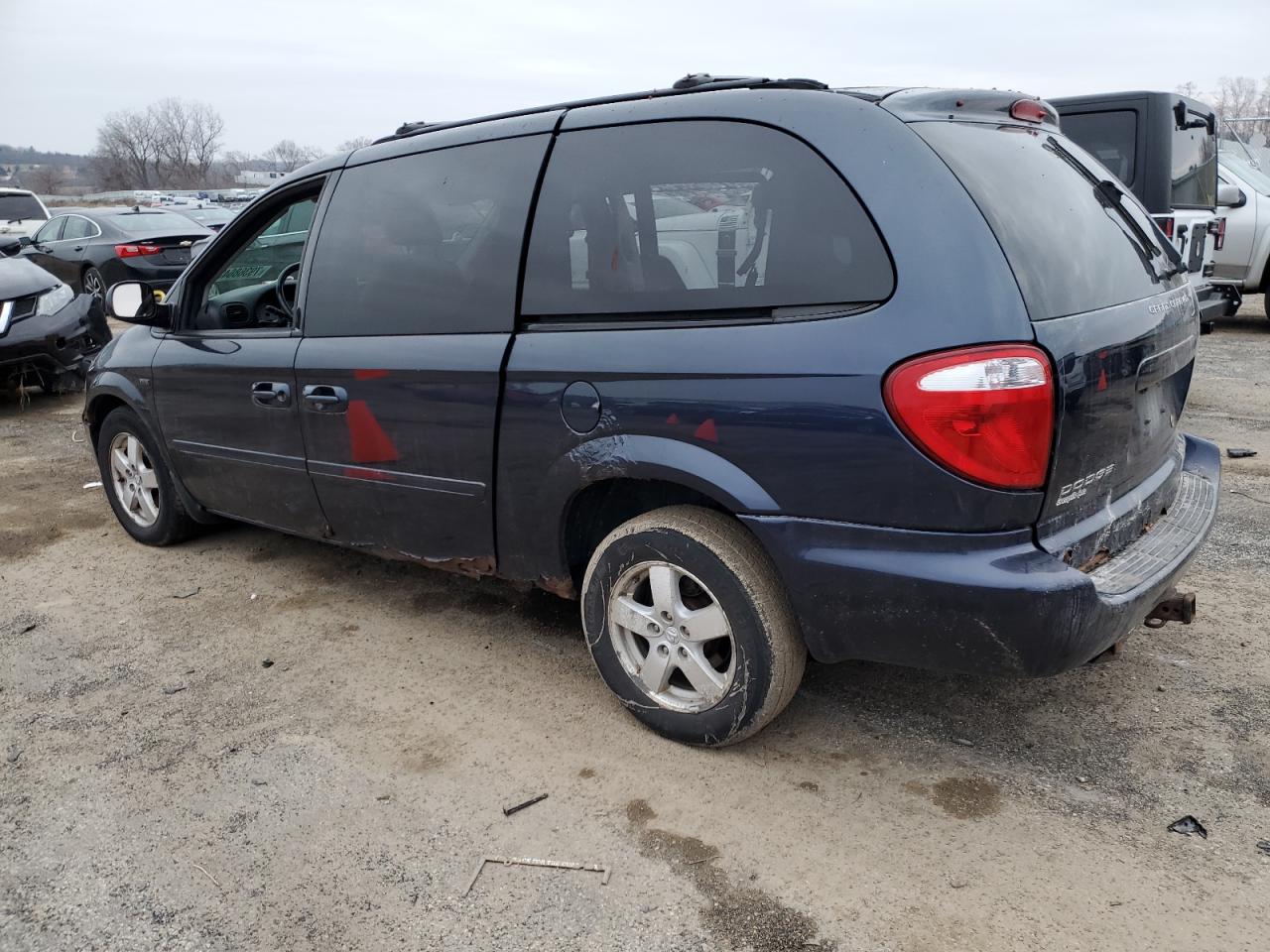 Изображение 2 2007 DODGE GRAND CARAVAN SXT 2007 с VIN 2D4GP44L97R356987