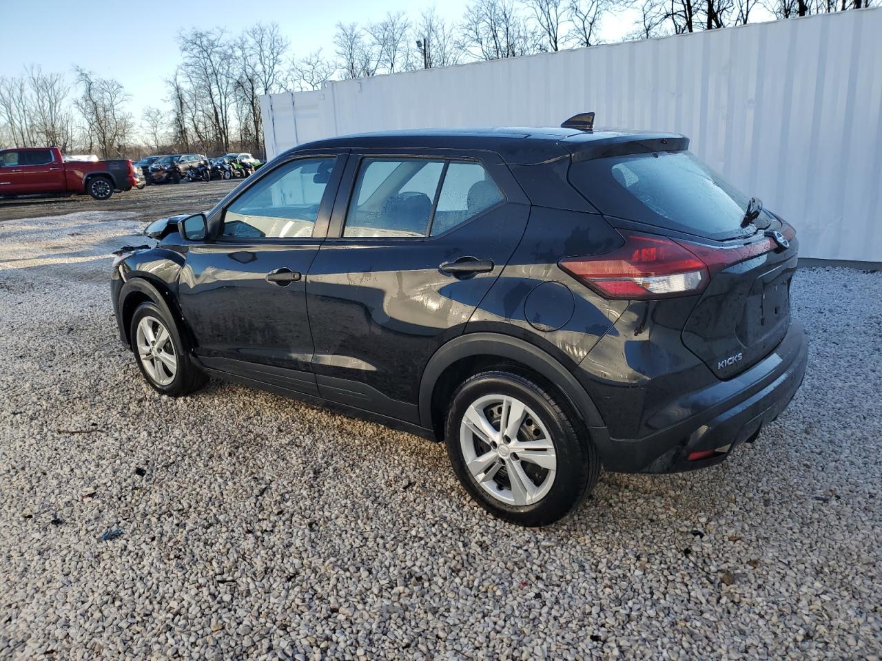 Obraz 2 z 2021 NISSAN KICKS S 2021 z VIN 3N1CP5BV8ML482646