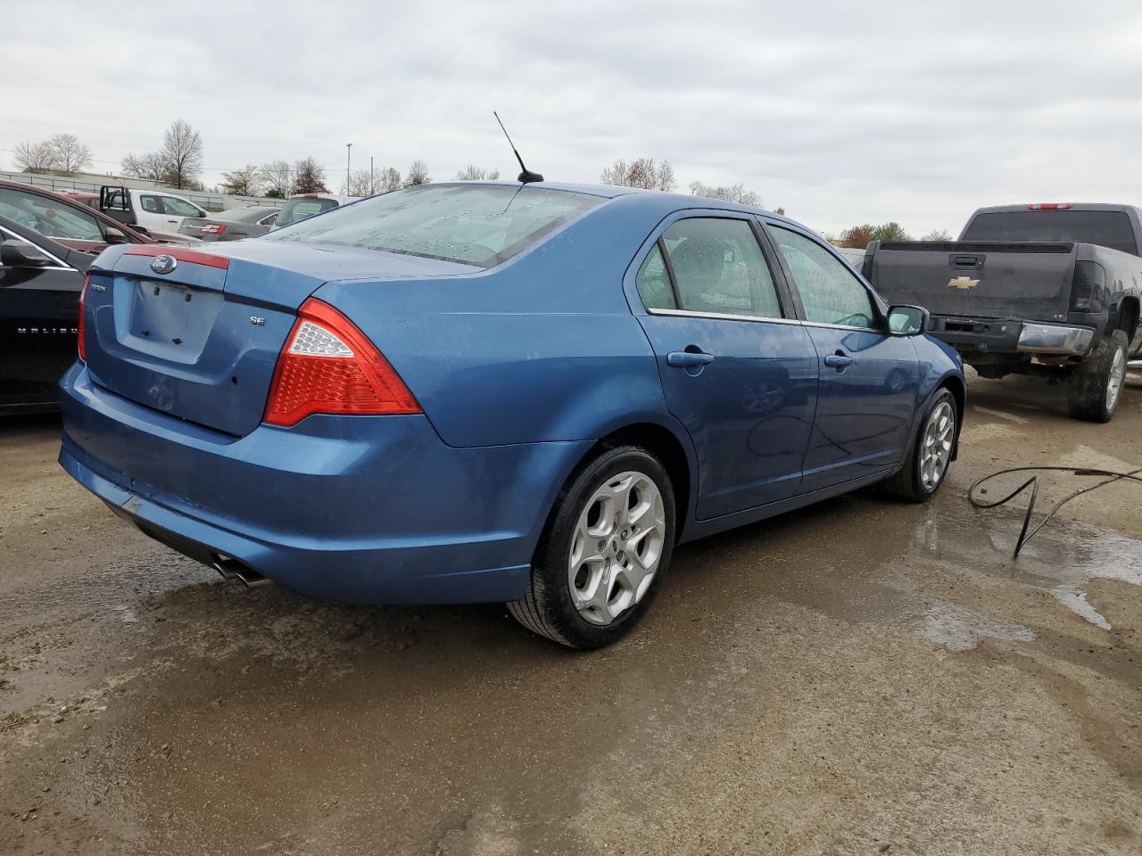 Изображение 3 2010 FORD FUSION SE 2010 с VIN 3FAHP0HA1AR305915