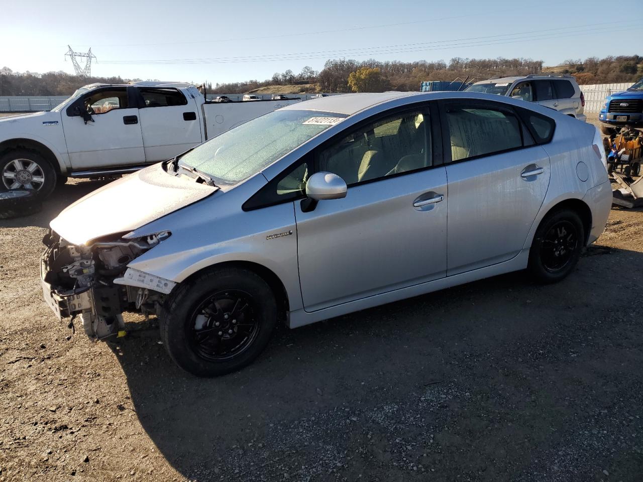 Image 1 of 2015 TOYOTA PRIUS  2015 with VIN JTDKN3DU2F0475425