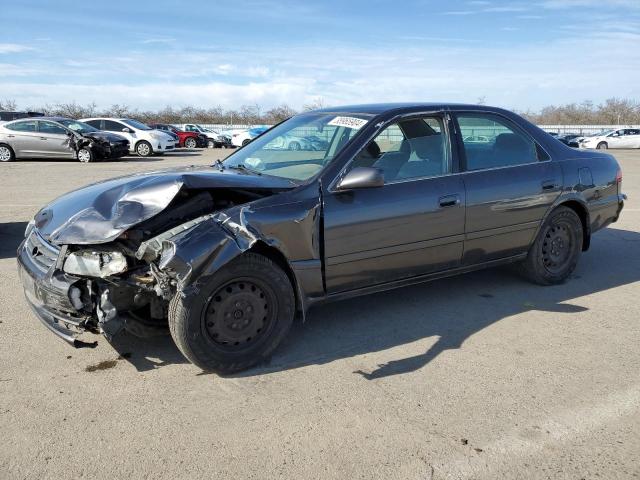 Obraz 1 z 2001 TOYOTA CAMRY CE 2001 z VIN 4T1BG22K61U841986
