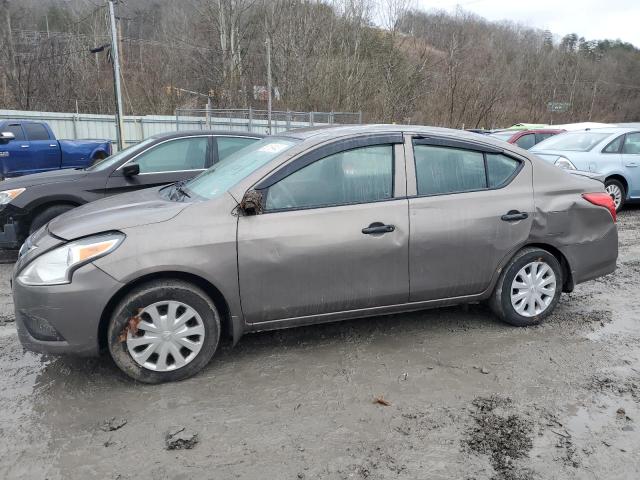 Obraz 1 z 2017 NISSAN VERSA S 2017 z VIN 3N1CN7AP6HL890394