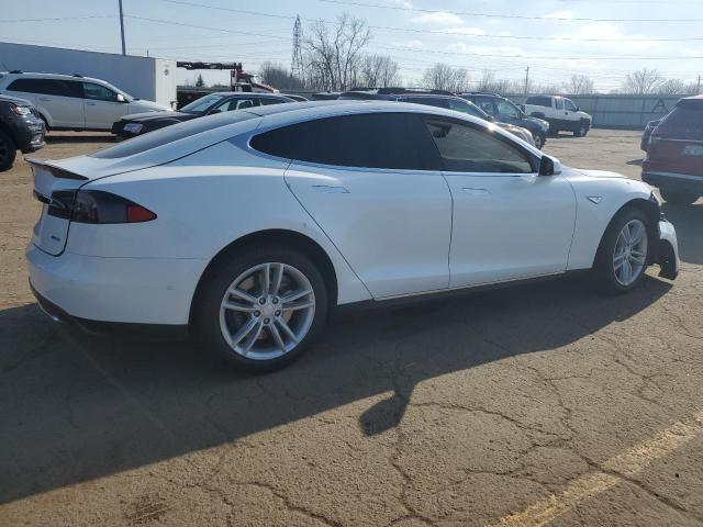 Image 3 of 2015 TESLA MODEL S  2015 with VIN 5YJSA1E22FF116266