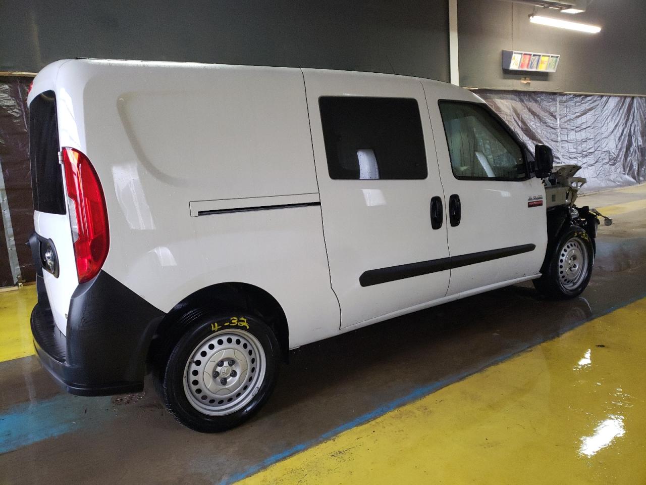 Изображение 3 2021 RAM PROMASTER CITY  2021 с VIN ZFBHRFAB5M6V39795