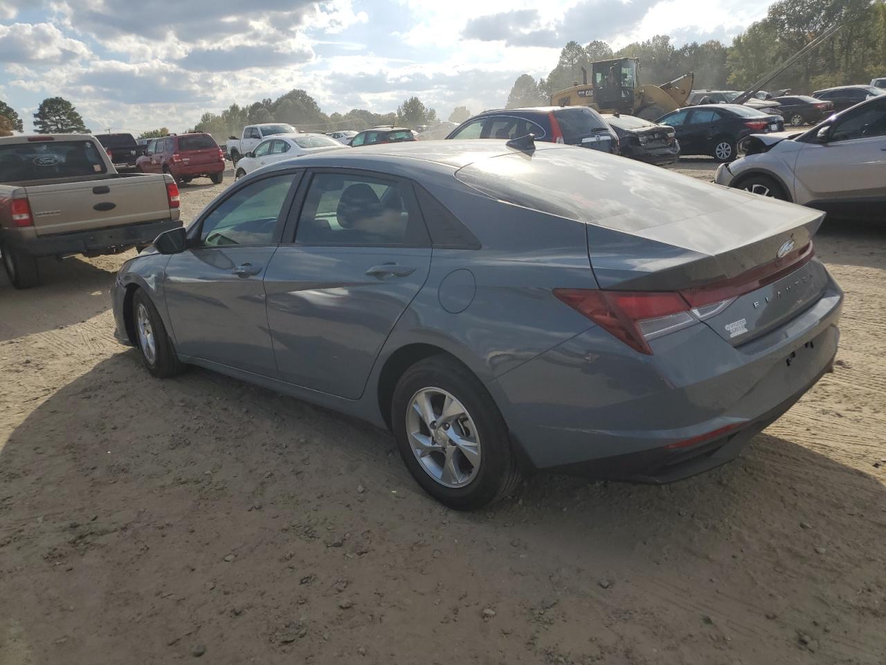 Image 2 of 2022 HYUNDAI ELANTRA SE 2022 with VIN KMHLL4AG0NU327307