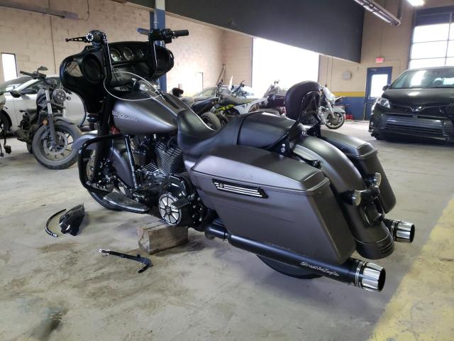 Obraz 3 z 2016 HARLEY-DAVIDSON FLHX STREET GLIDE 2016 z VIN 1HD1KBM13GB678705