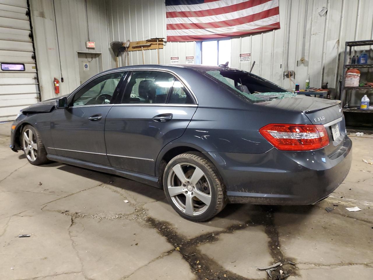 Изображение 2 2011 MERCEDES-BENZ E 350 4MATIC 2011 с VIN WDDHF8HB0BA496507