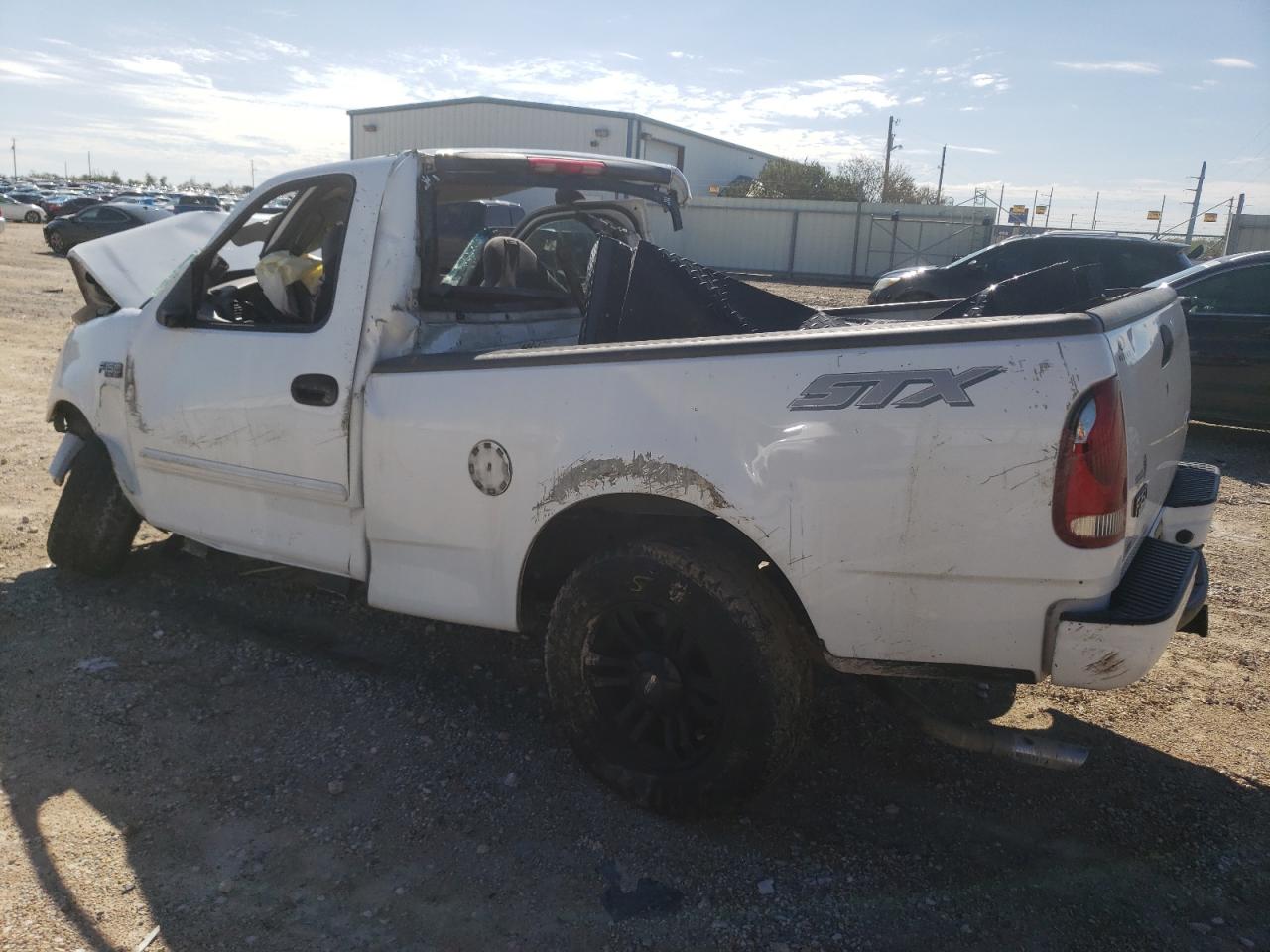 Image 2 of 2004 FORD F-150 HERITAGE CLASSIC 2004 with VIN 2FTRF17284CA40893