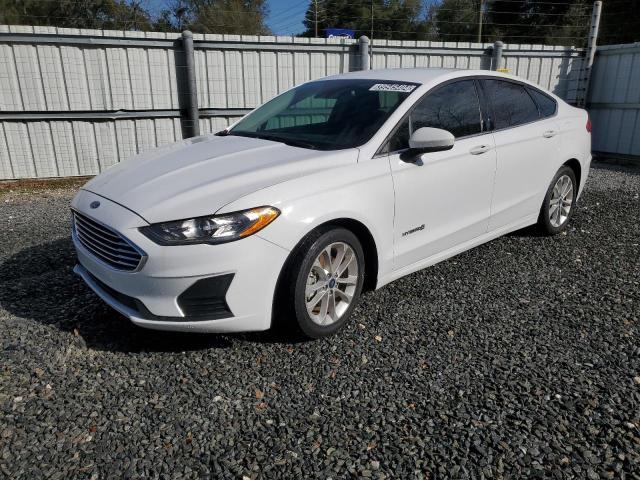 Image 1 of 2019 FORD FUSION SE 2019 with VIN 3FA6P0LU2KR152214