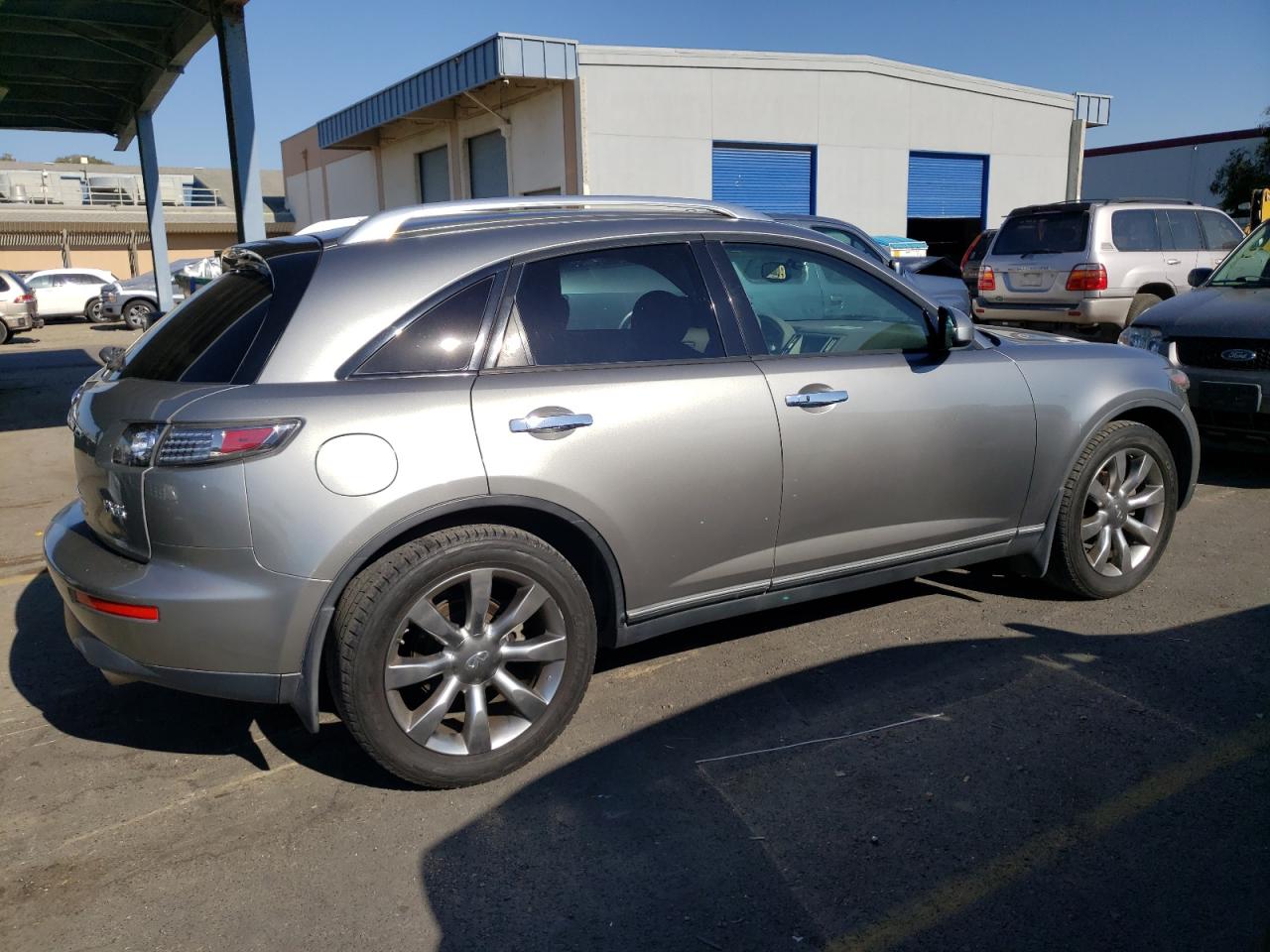 Изображение 3 2005 INFINITI FX35  2005 с VIN JNRAS08W65X210589