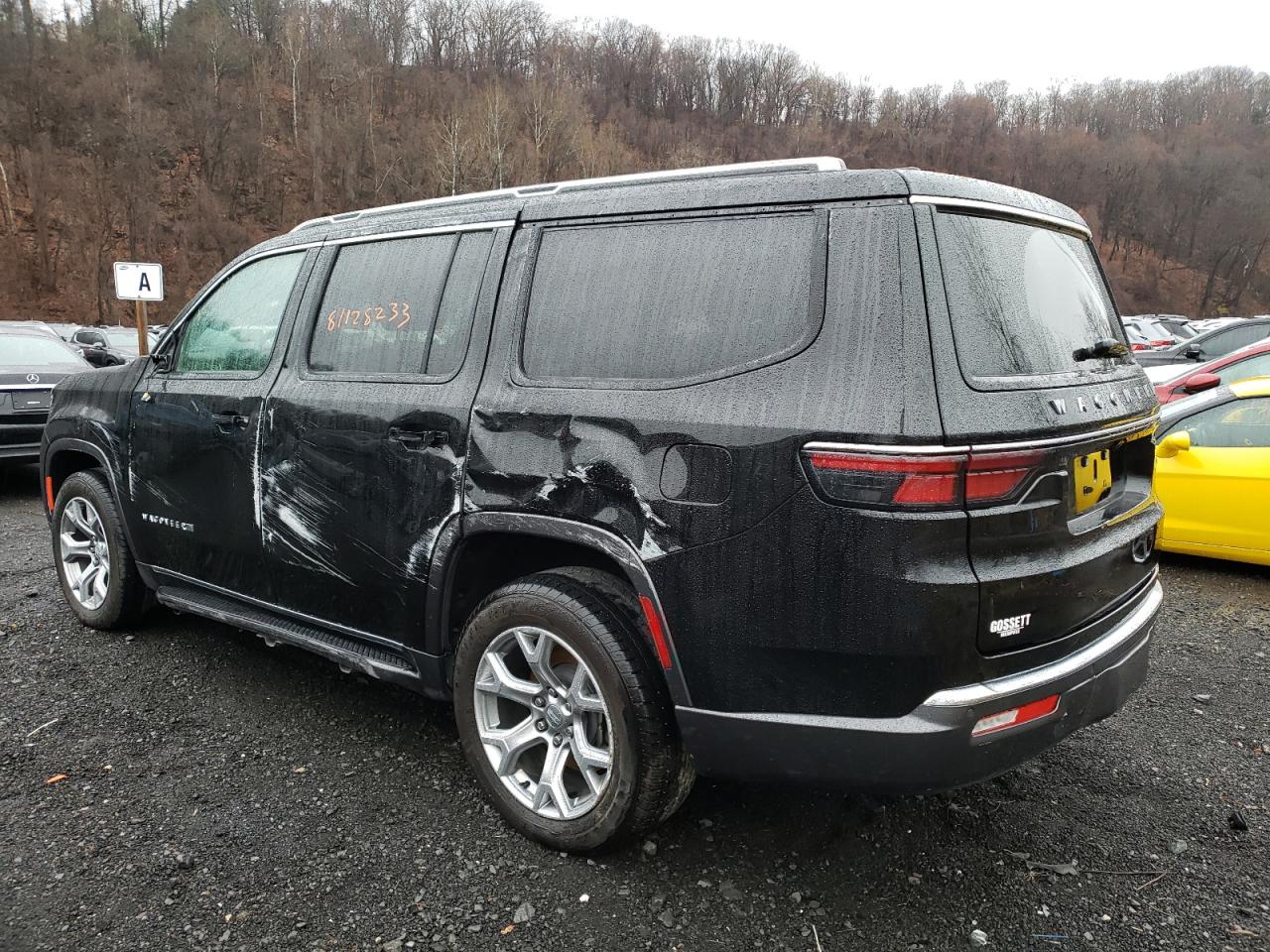 Image 2 of 2022 JEEP WAGONEER SERIES II 2022 with VIN 1C4SJUBT2NS115487
