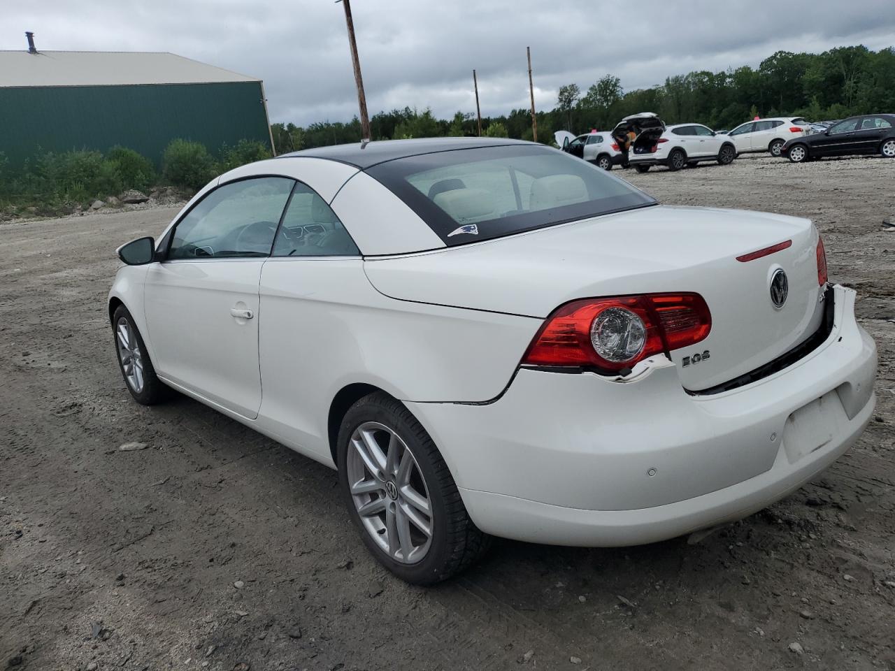 Image 2 of 2009 VOLKSWAGEN EOS LUX 2009 with VIN WVWFA71F19V003623