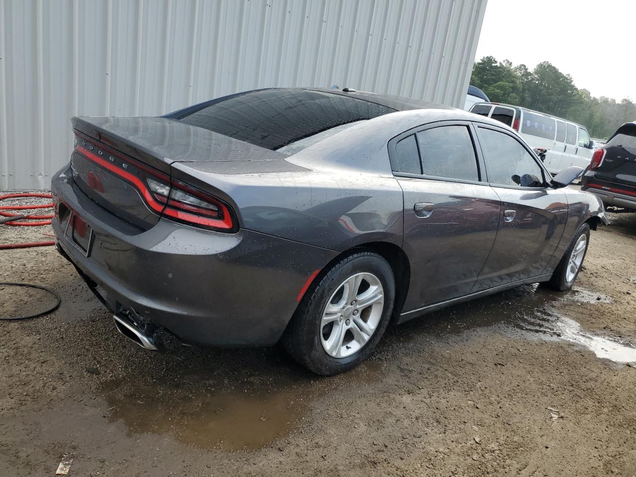 Image 3 of 2019 DODGE CHARGER SXT 2019 with VIN 2C3CDXBG9KH711400