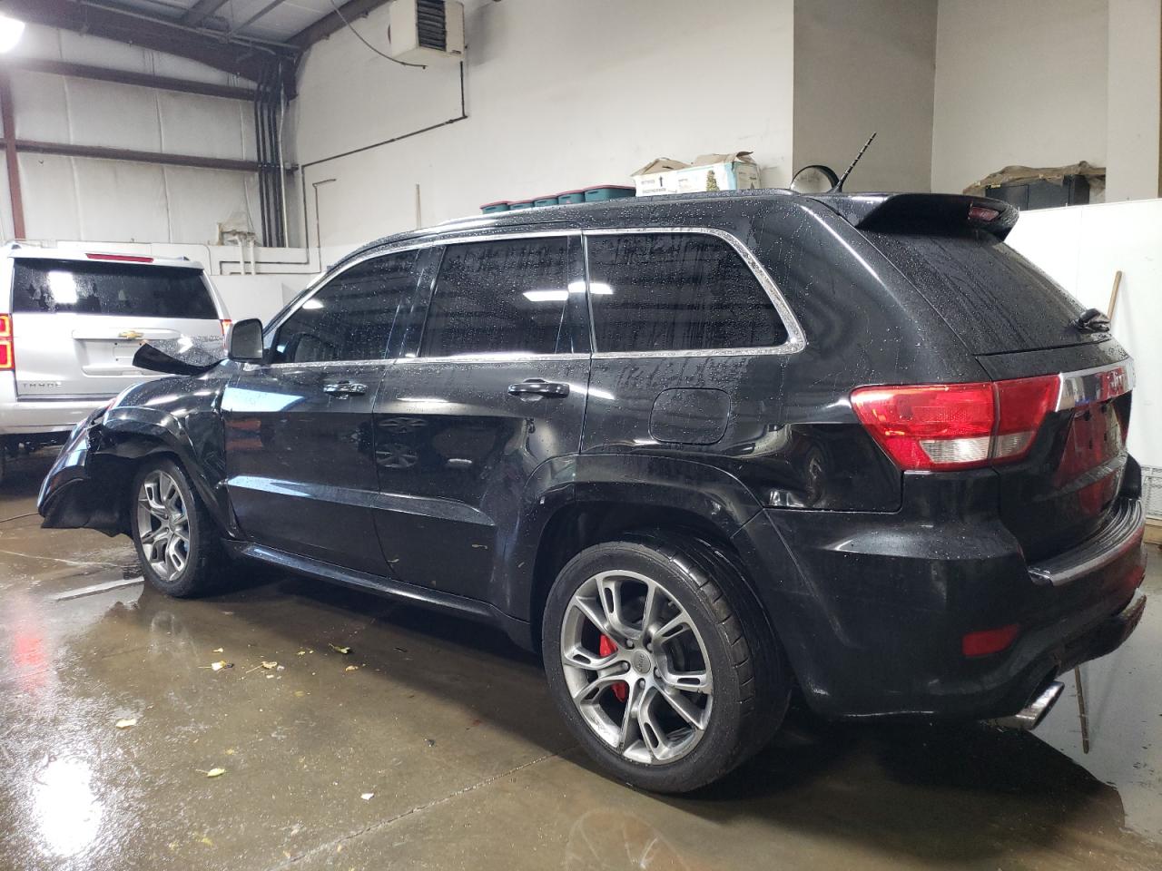 Изображение 2 2012 JEEP GRAND CHEROKEE SRT-8 2012 с VIN 1C4RJFDJ6CC346163