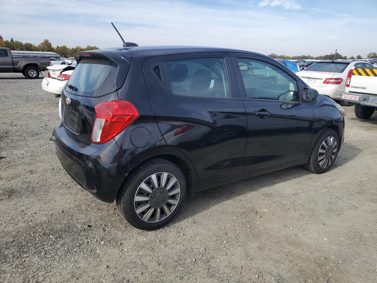Image 3 of 2017 CHEVROLET SPARK LS 2017 with VIN KL8CB6SA0HC726539