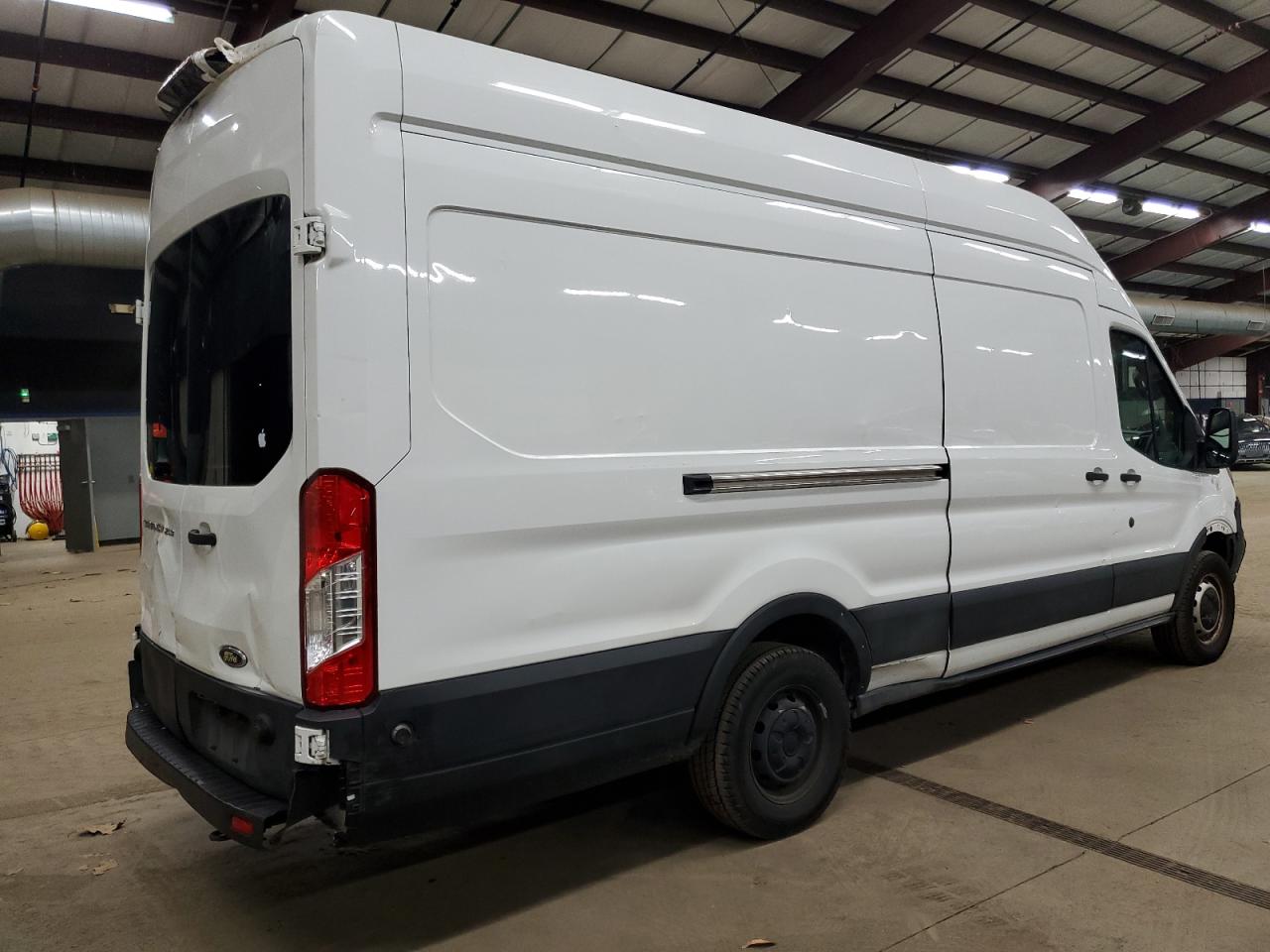 Image 3 of 2019 FORD TRANSIT T-250 2019 with VIN 1FTYR3XM0KKA61164