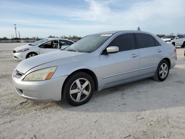 Image 1 of 2004 HONDA ACCORD EX 2004 with VIN 1HGCM566X4A171236