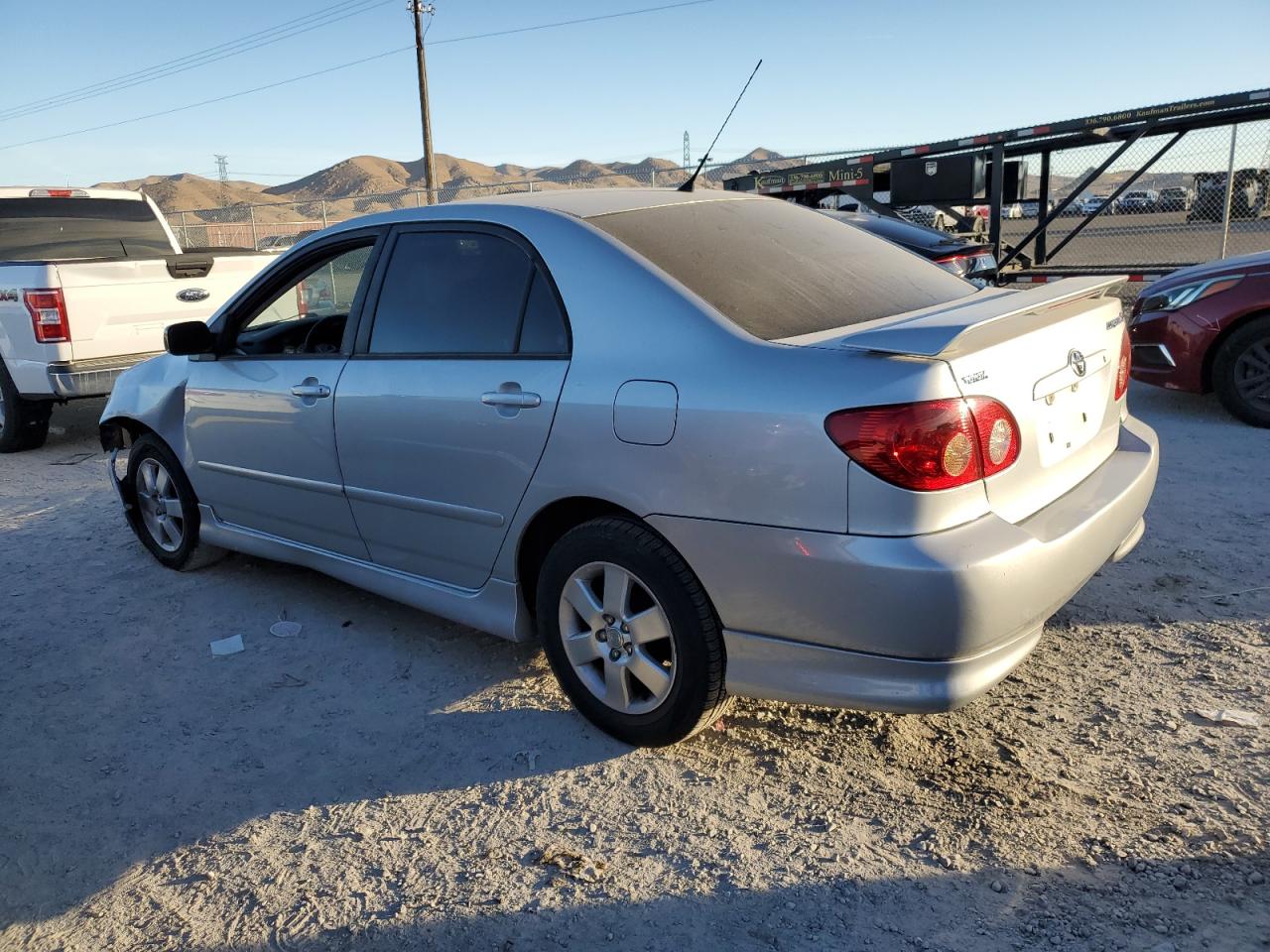 Image 2 of 2007 TOYOTA COROLLA CE 2007 with VIN 1NXBR32E57Z802924