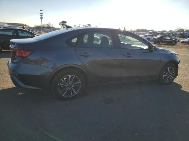 Изображение 3 2023 KIA FORTE LX 2023 с VIN 3KPF24AD6PE521948
