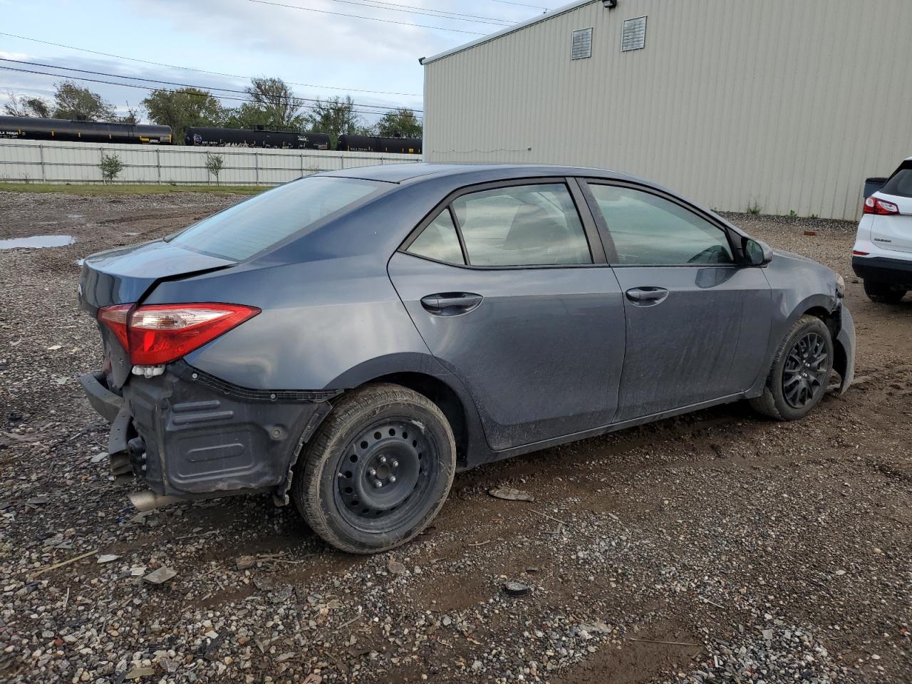 Изображение 3 2017 TOYOTA COROLLA L 2017 с VIN 5YFBURHE8HP590970