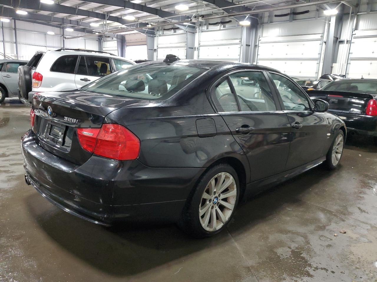 Изображение 3 2011 BMW 328 XI 2011 с VIN WBAPK7C54BA463858