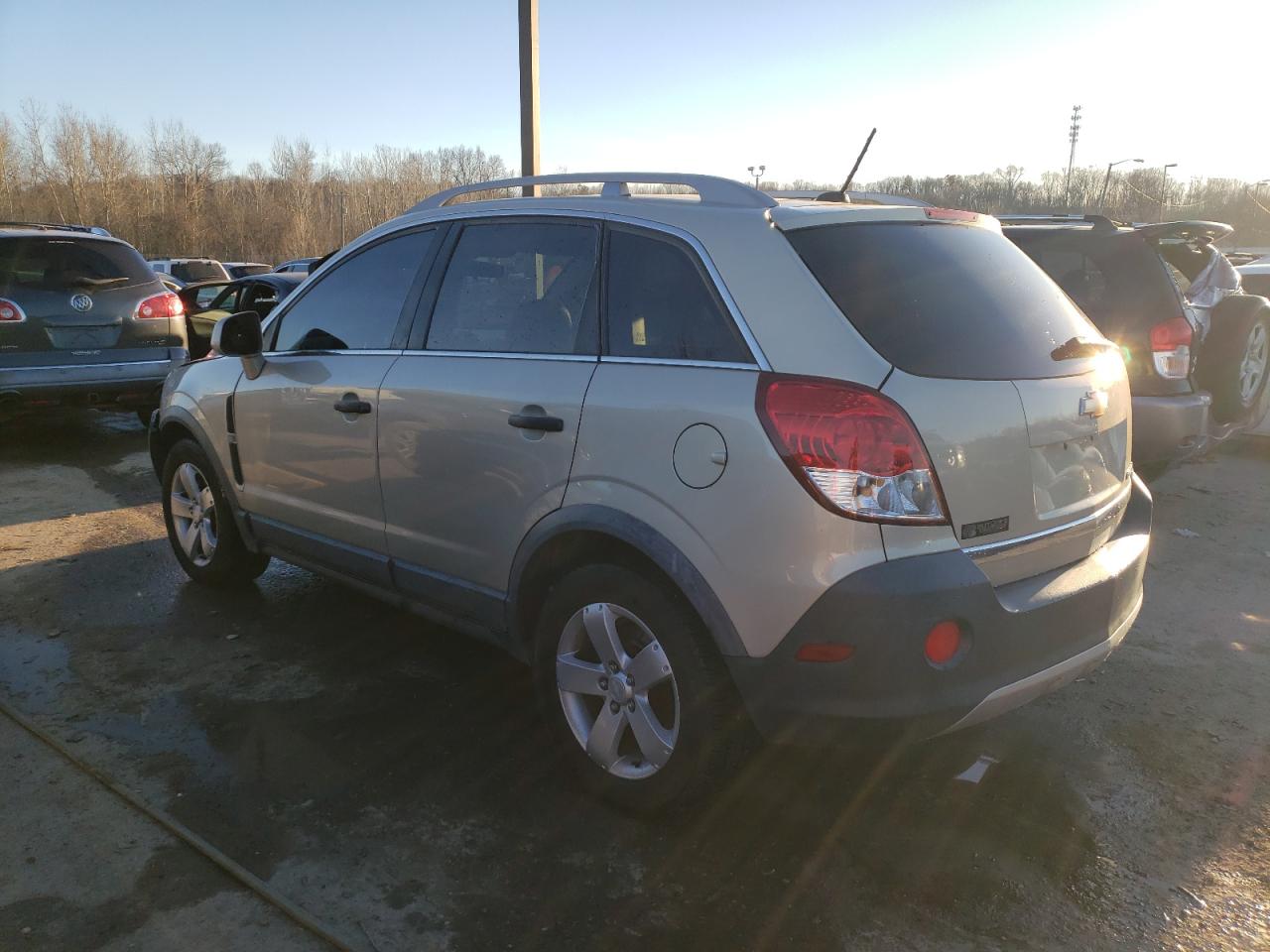 Image 2 of 2012 CHEVROLET CAPTIVA SPORT 2012 with VIN 3GNAL2EK1CS632205