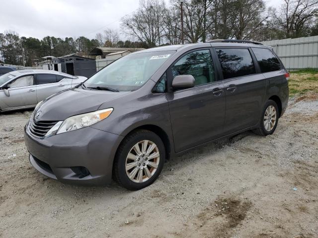 Image 1 of 2014 TOYOTA SIENNA LE 2014 with VIN 5TDJK3DC6ES077268