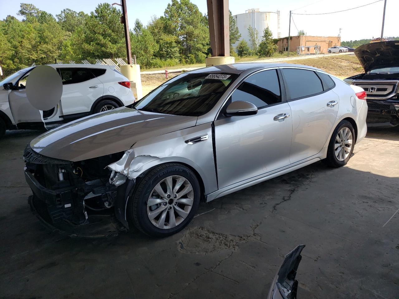 Изображение 1 2017 KIA OPTIMA LX 2017 с VIN 5XXGT4L3XHG154387
