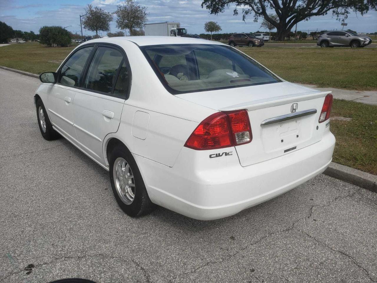 Изображение 3 2003 HONDA CIVIC HYBRID 2003 с VIN JHMES95603S012741