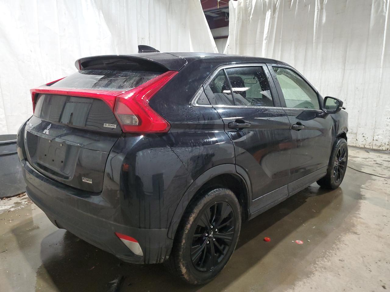 Image 3 of 2020 MITSUBISHI ECLIPSE CROSS LE 2020 with VIN JA4AT4AA5LZ014450