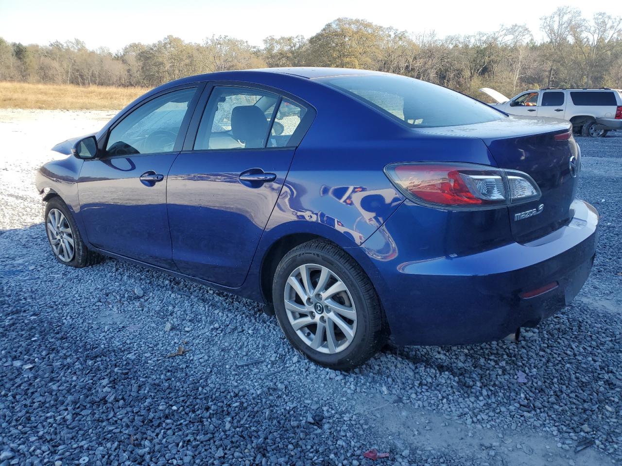Obraz 2 z 2013 MAZDA 3 I 2013 z VIN JM1BL1W76D1789006
