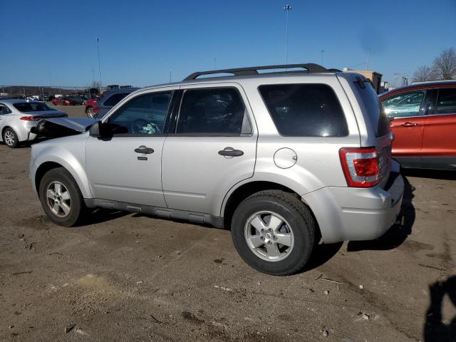 Image 2 of 2009 FORD ESCAPE XLT 2009 with VIN 1FMCU03729KD06365