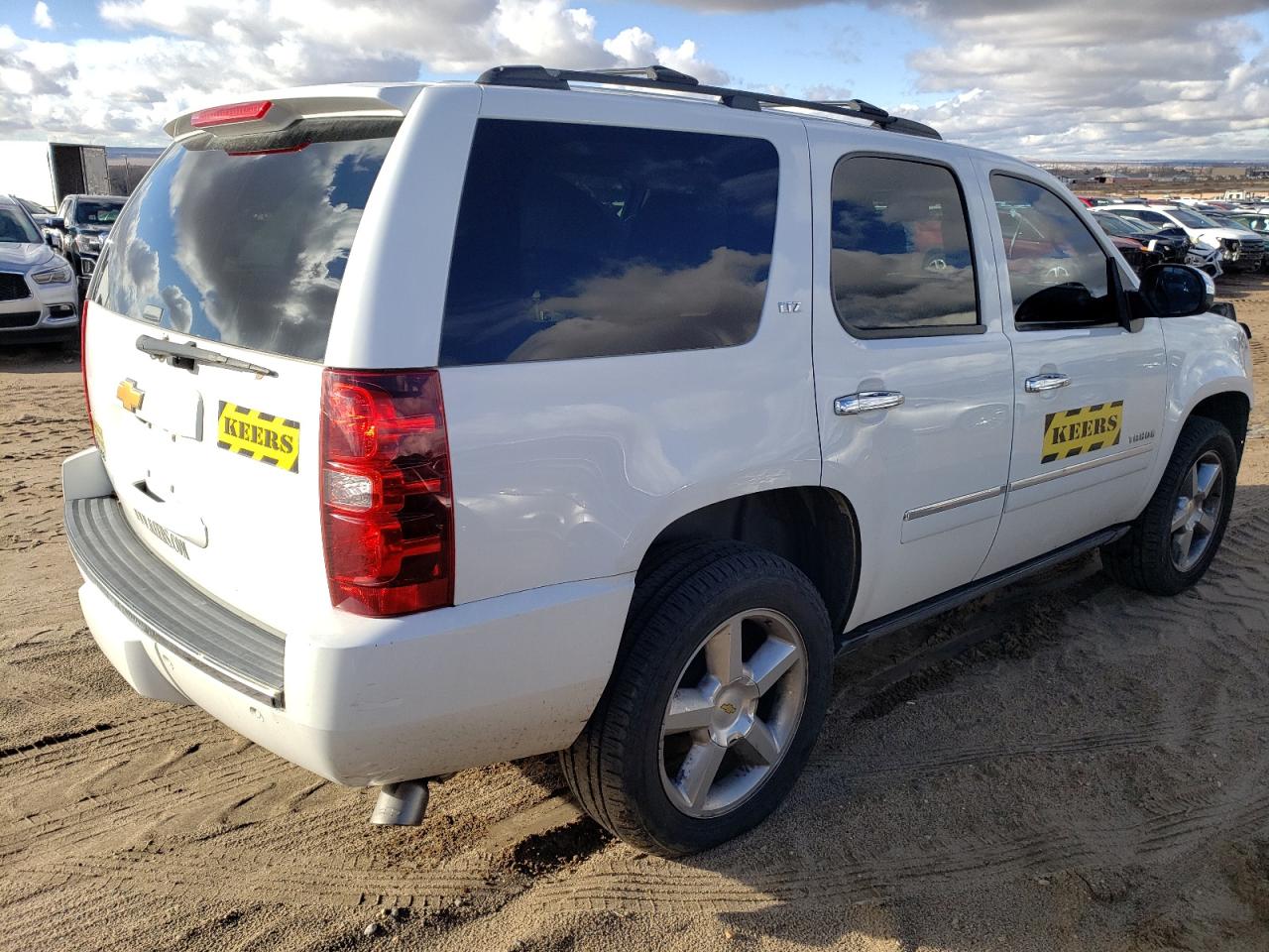 Изображение 3 2014 CHEVROLET TAHOE K1500 LTZ 2014 с VIN 1GNSKCE07ER145107