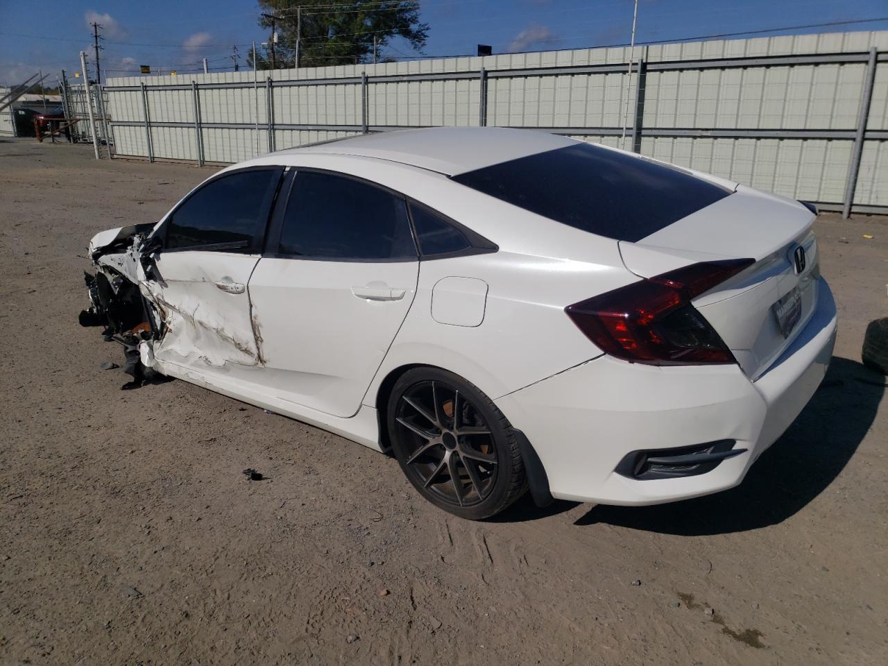 Изображение 2 2016 HONDA CIVIC EX 2016 с VIN 19XFC2F75GE021672