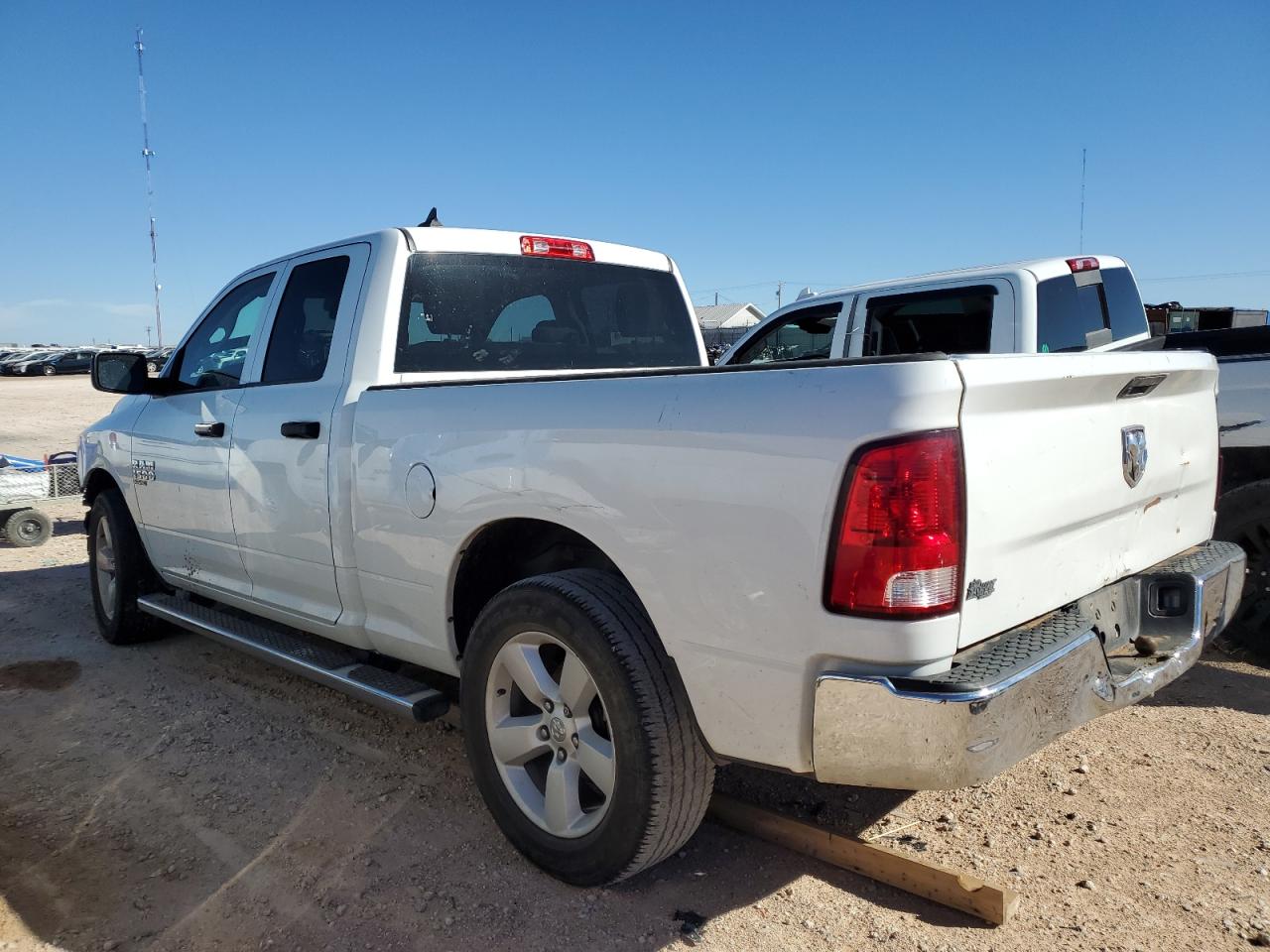 Image 2 of 2022 RAM 1500 CLASSIC TRADESMAN 2022 with VIN 1C6RR6FG3NS171025