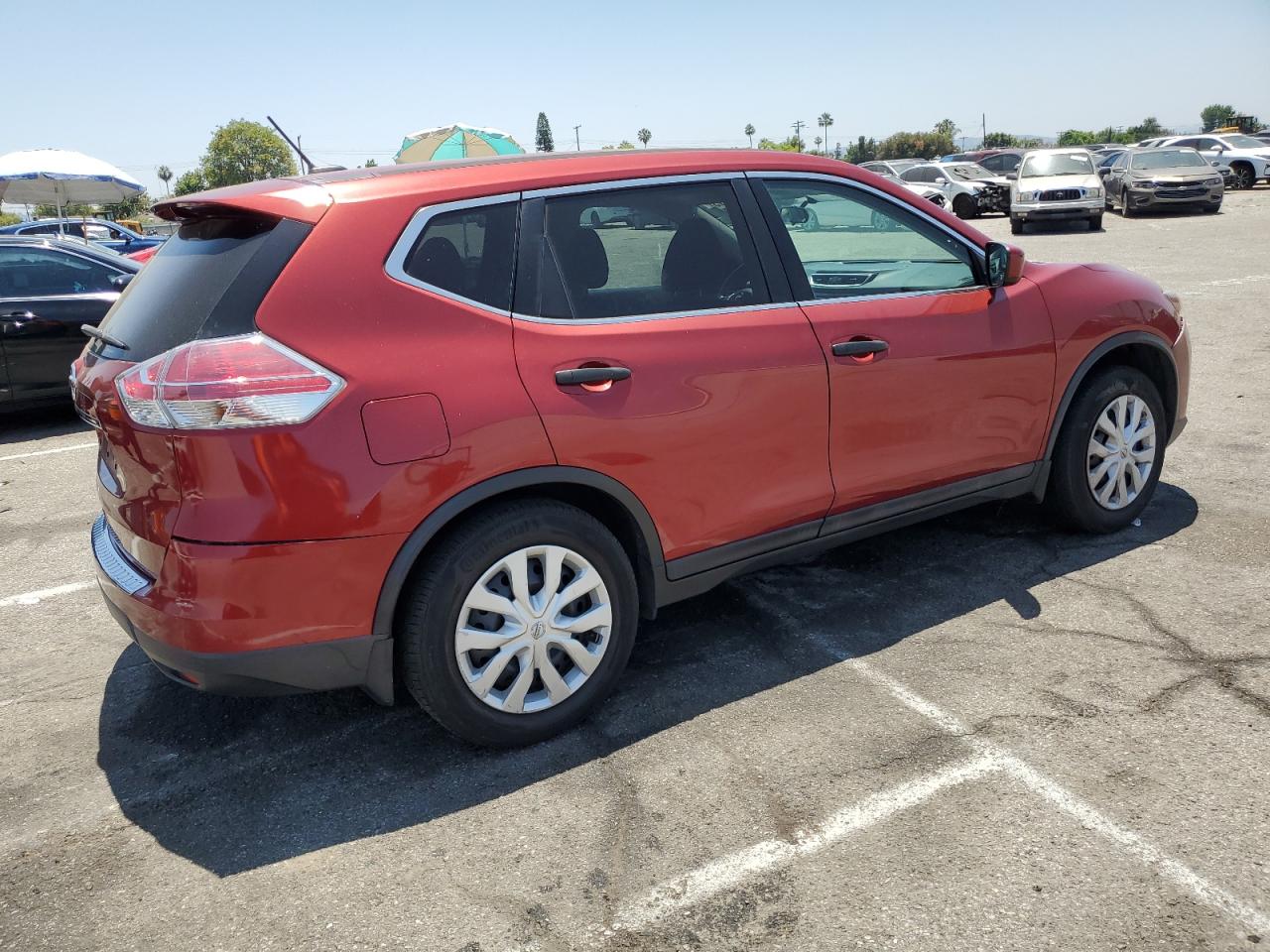 Image 3 of 2016 NISSAN ROGUE S 2016 with VIN 5N1AT2MN3GC878099
