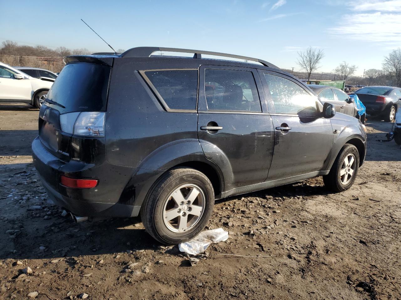 Obraz 3 z 2007 MITSUBISHI OUTLANDER LS 2007 z VIN JA4MT31X47Z018362