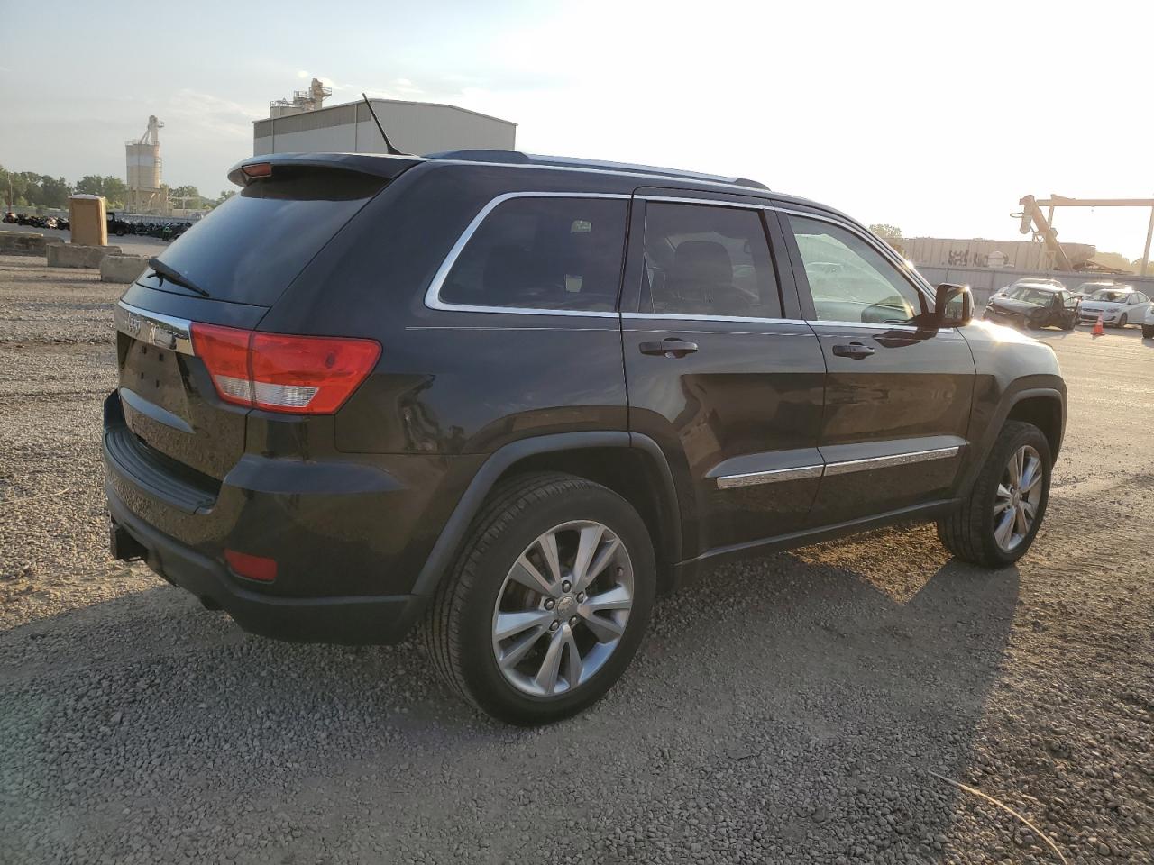 Image 3 of 2012 JEEP GRAND CHEROKEE LAREDO 2012 with VIN 1C4RJFAG8CC348540