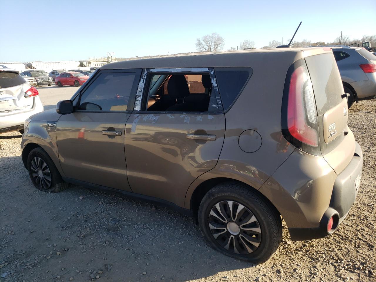 Image 2 of 2016 KIA SOUL  2016 with VIN KNDJN2A24G7272201