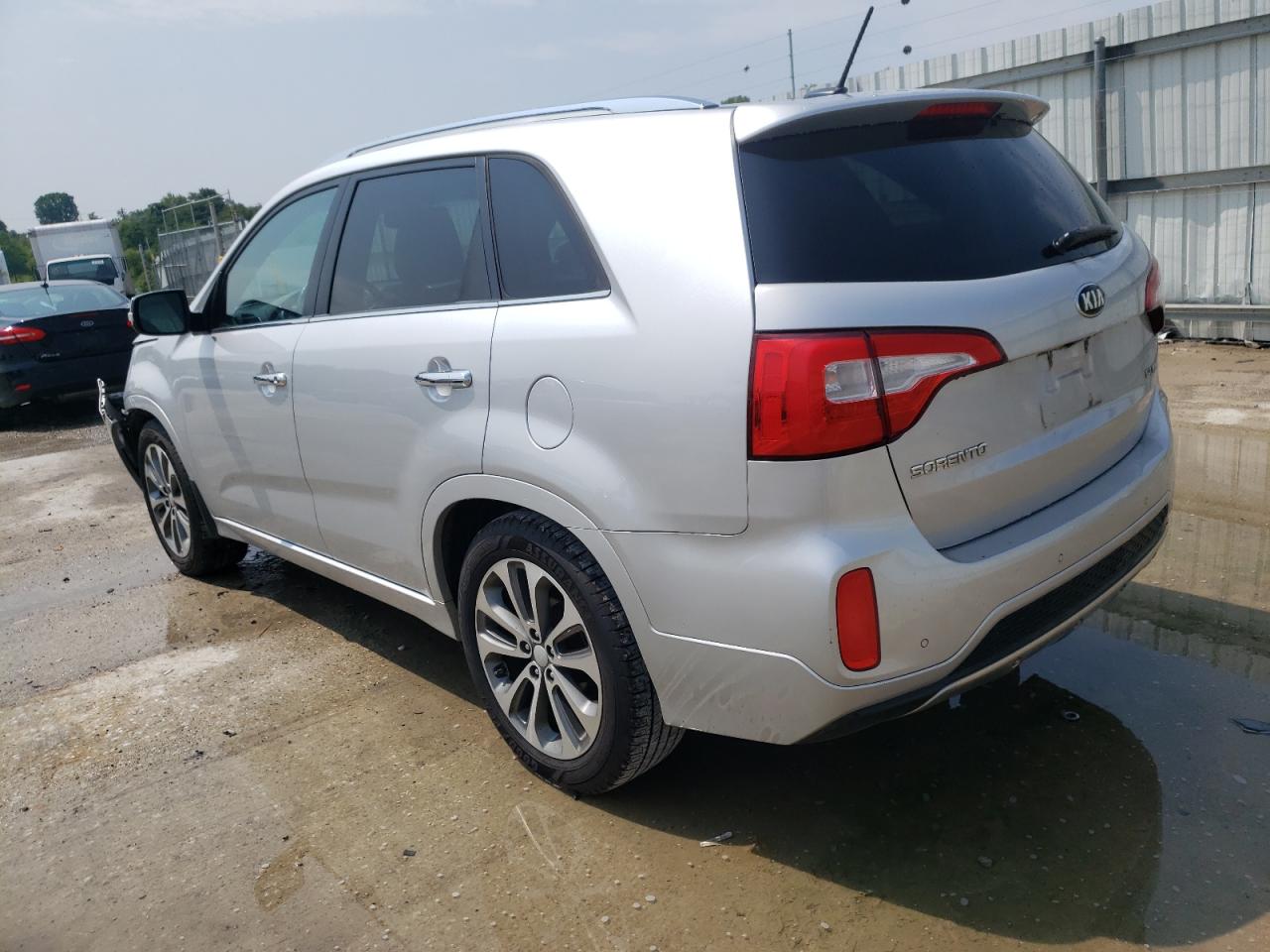 Изображение 2 2015 KIA SORENTO SX 2015 с VIN 5XYKW4A72FG569025