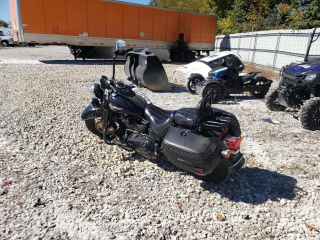 Obraz 3 z 2018 HARLEY-DAVIDSON FLHCS HERITAGE CLASSIC 114 2018 z VIN 1HD1YBK12JC053716
