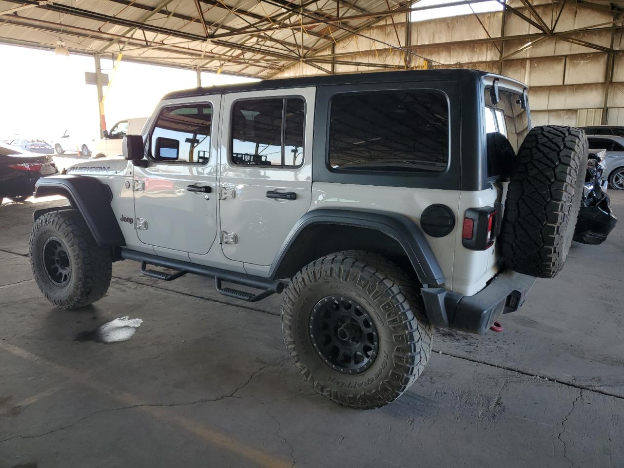 Image 2 of 2019 JEEP WRANGLER UNLIMITED RUBICON 2019 with VIN 1C4HJXFG9KW662575